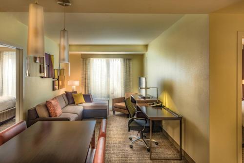 Residence Inn by Marriott Charlottesville Downtown - image 8