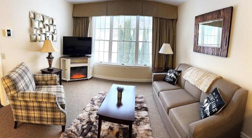 Mountain View Suite at Jiminy Peak - Ski On Off - Near Elevator Pool and Lobby in Hancock (MA)