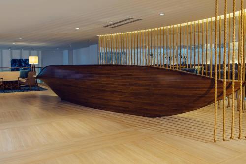 Newport Marriott - image 6