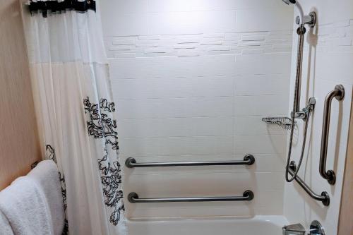 Residence Inn by Marriott Cleveland - Beachwood - image 6
