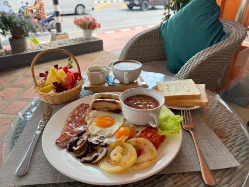 Restaurant, Venice Hotel HuaHin near Wat Hua Hin