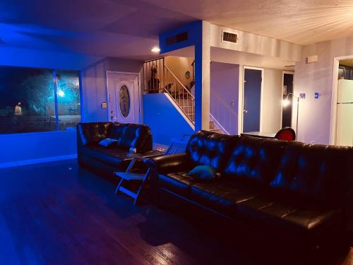 Las Vegas Simple bed Share room