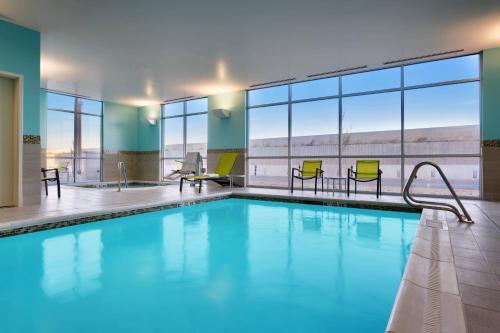 SpringHill Suites by Marriott Salt Lake City West Valley - 수영장