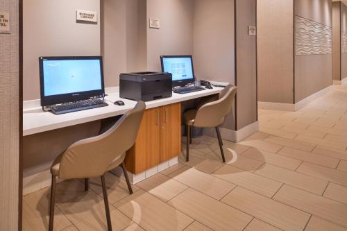SpringHill Suites Irvine John Wayne Airport / Orange County - main image