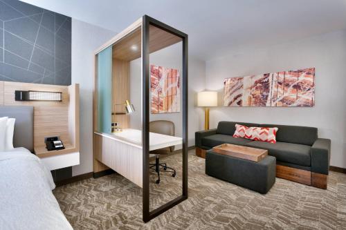 Suite, 1 King, Trundle bed, City view room in SpringHill Suites by Marriott Salt Lake City Sugar House