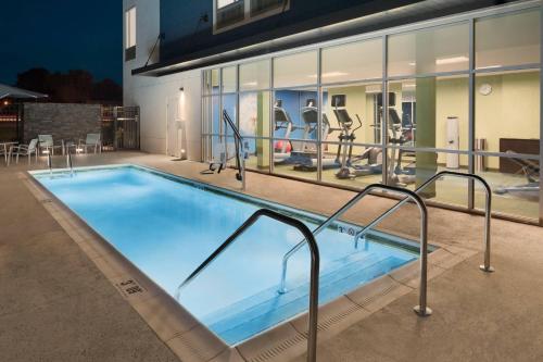 สระว่ายน้ำ, SpringHill Suites by Marriott Tuscaloosa in ทัสคาลูซา (AL)