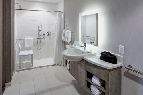 SpringHill Suites by Marriott Clearwater Beach - image 8