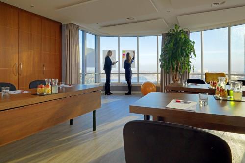 Конференц-зал / бальні зали, Rotterdam Marriott Hotel in Роттердам