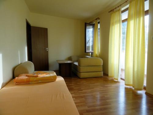 Iekārtas, Hotel Aleksievata Kashta in Gurgulyat