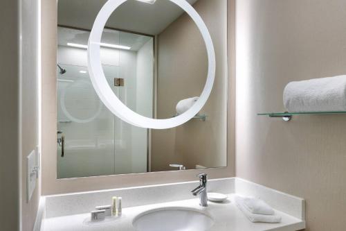 SpringHill Suites by Marriott Provo - image 11