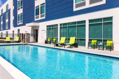 SpringHill Suites by Marriott Tallahassee North - image 9
