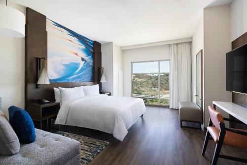 1 queen bed