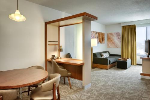 Springhill Suites by Marriott Vernal - image 11