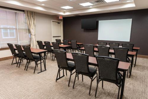 Residence Inn by Marriott Decatur Forsyth - image 9