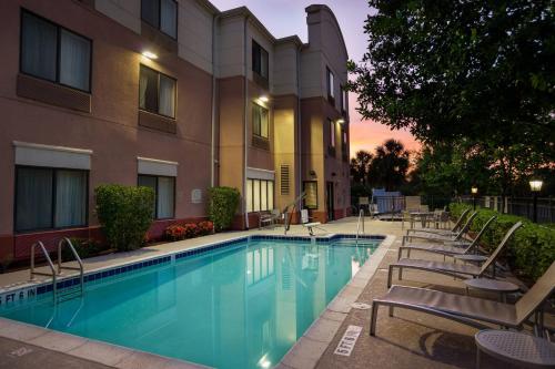 SpringHill Suites St Petersburg Clearwater - image 12