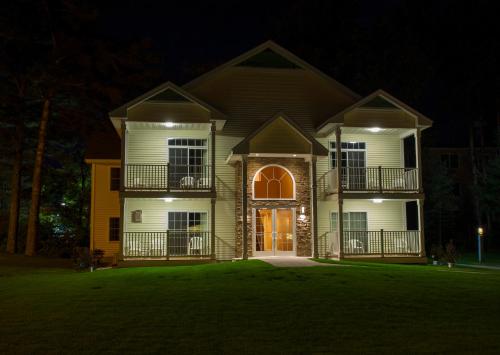 Golden Gables Inn - 숙소 외관
