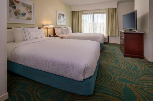 Suite with Sofa Bed