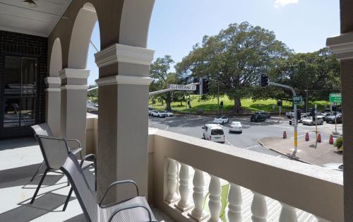 balkon/terras, Bat and Ball Hostel near Centennial Park