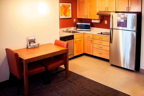 Residence Inn Cincinnati Airport - image 10