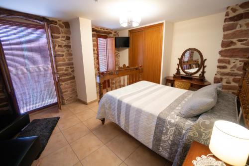 1 double bed