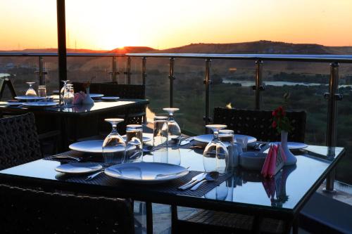 Restaurante, Blue Lotus Nile Suites Hotel Aswan in Asuán