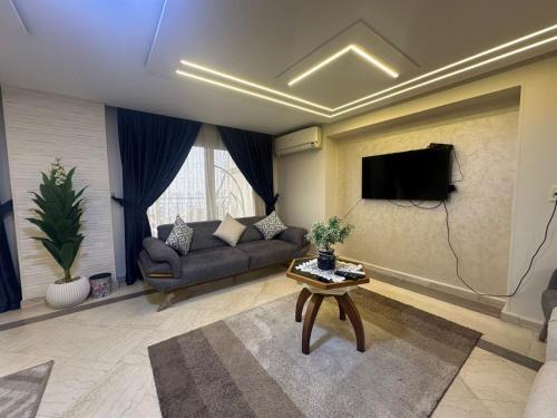 Közös társalgó / TV, Apartment 36 Nile view near Nilometer