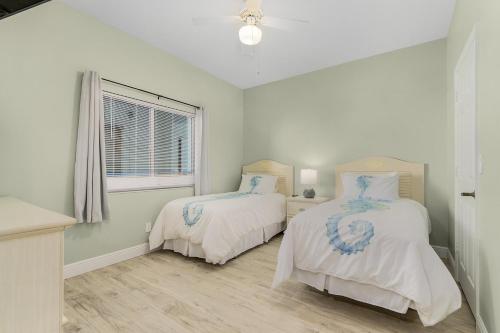 Two-Bedroom Apartment image 10