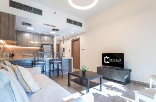 Elite LUX Holiday Homes - Stunning Lake View 1BHK Retreat in JLT Dubai, Dubaï (photo 3)