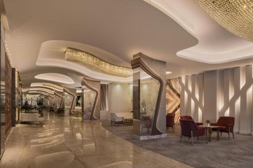 크라운 플라자 알렉산드리아 미라지 바이 IHG - 로비
