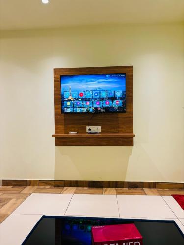 Közös társalgó / TV, Cous Cous Residency Hotel in Vellamunda