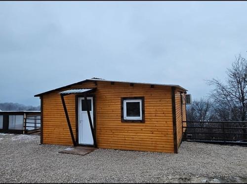 blanca 6, Nova Bila