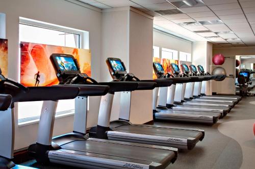 San Antonio Marriott Rivercenter - image 12