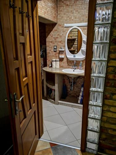 Bathroom, Fortuna Vendeghaz Erkelyes Lakosztaly in Kiskunhalas