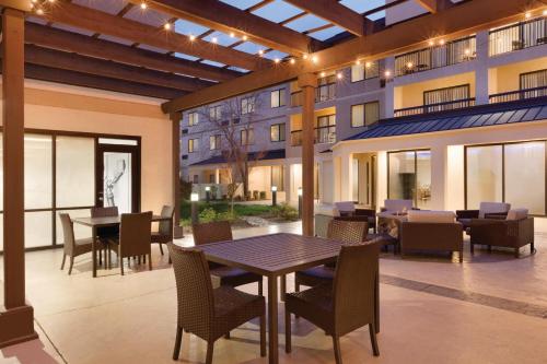 夏洛特机场北部万怡酒店 夏洛特机场北部万怡酒店