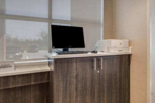 Residence Inn by Marriott Dallas DFW Airport West/Bedford - image 11