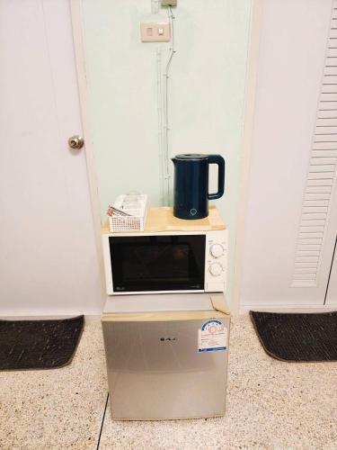 703-STP Homely room Free Wi-Fi and Near BTS line - image 11