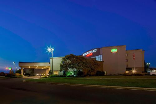 Courtyard by Marriott Columbus West/Hilliard in Columbus, USA