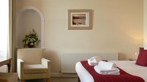 The Home Arms Guesthouse - image 13
