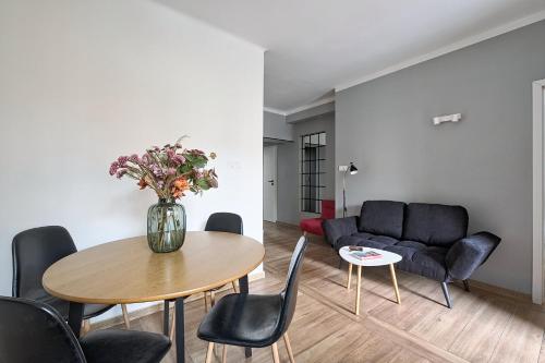 Modern And Cozy - City Center - Dobra 27, Warszawa