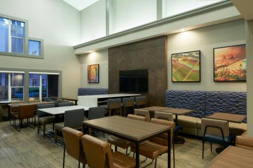 Residence Inn San Diego Carlsbad - image 11