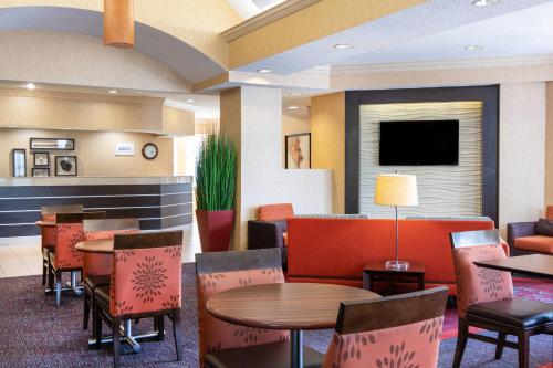 Residence Inn by Marriott Evansville East in Evansville, USA