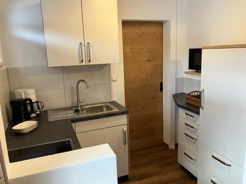 廚房, 科赫加斯特豪斯酒店 (Gastehaus Koch) in 柏瓦格