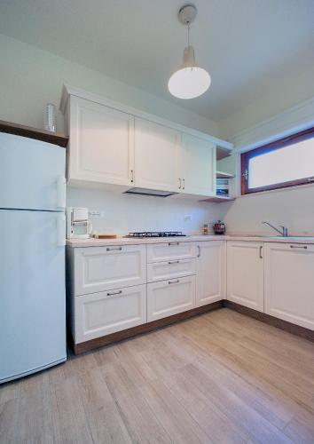 Apartment image 3