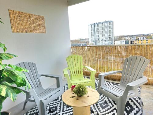 Les chambres de Sandrine avec salle d'eau privée dans un appartement en collocation 4