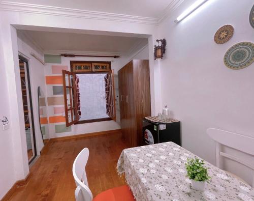 Kỳ Homestay Hanoi 03 - Tap to explore photos