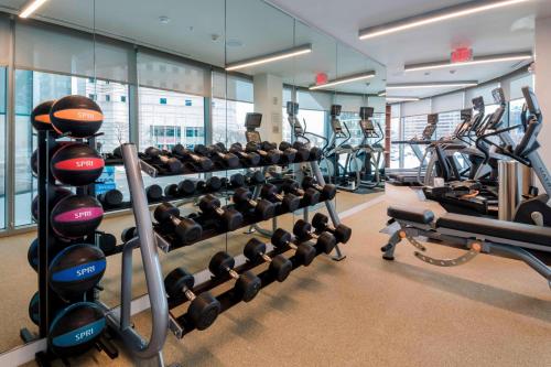Residence Inn by Marriott Jersey City - image 11
