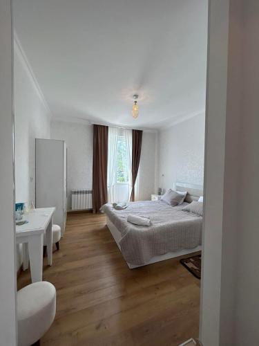 MOUNTAIN HEART Room Type - Double Room with Mountain View