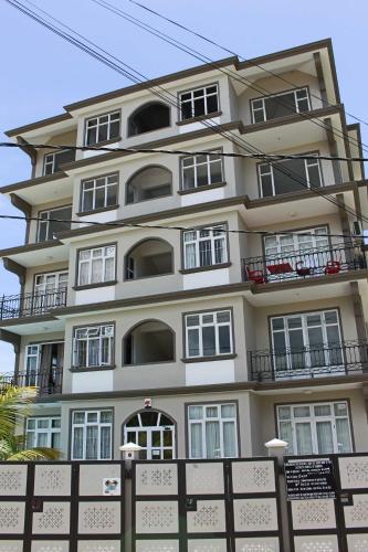 A Hotelcom Twins Apartments Apartment Flic En Flac - 