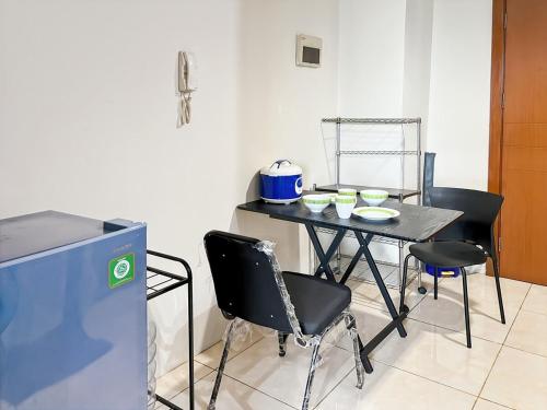 Strategic MTH Square Apt 1BR with Wi-Fi, Pool & Gym by 2ndHome