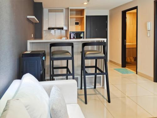 Newly 1BR Apt Cikarang with Pool, Gym & Wi-Fi by 2ndHome